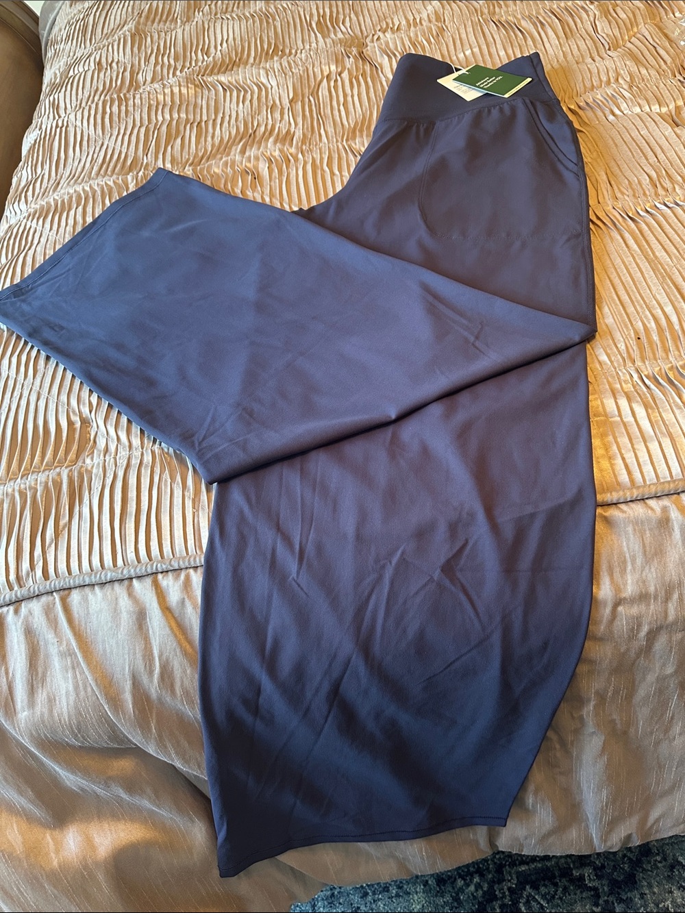 HALARA Navy Wide-Leg Pull-On Pants